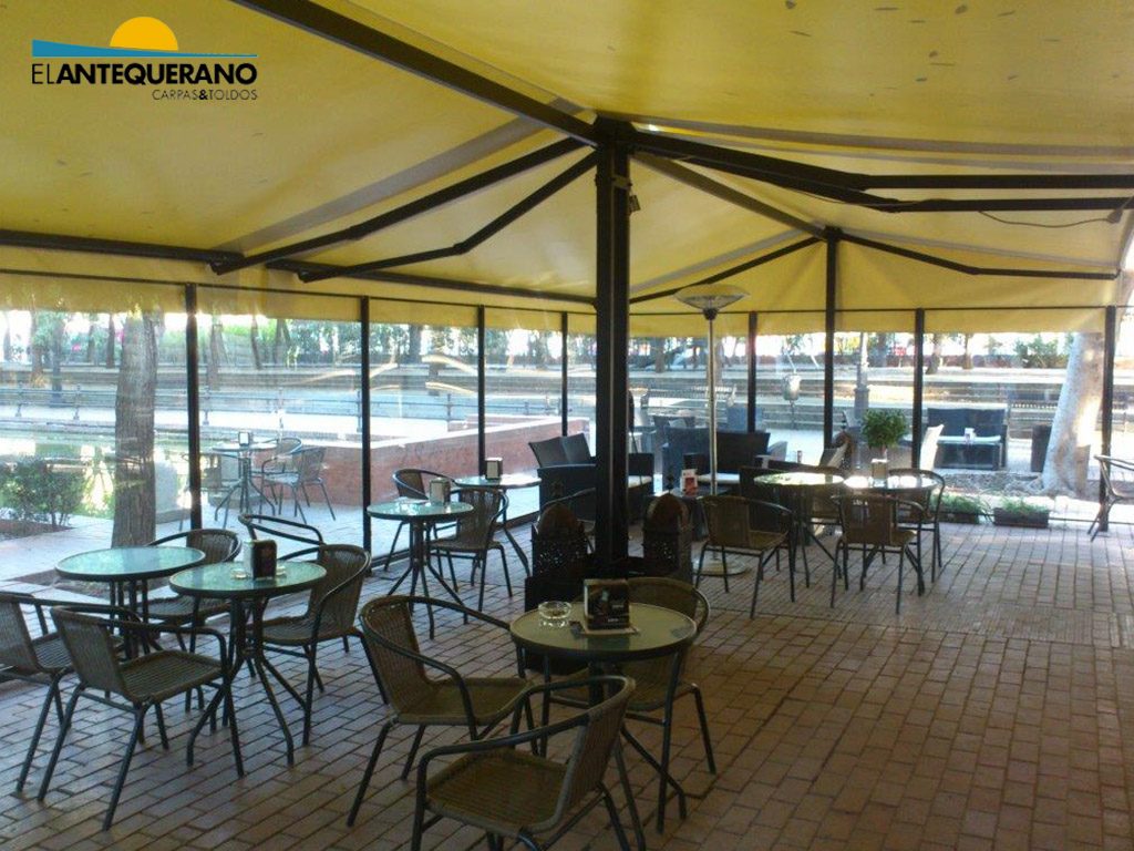 Carpas en primavera en Sevilla