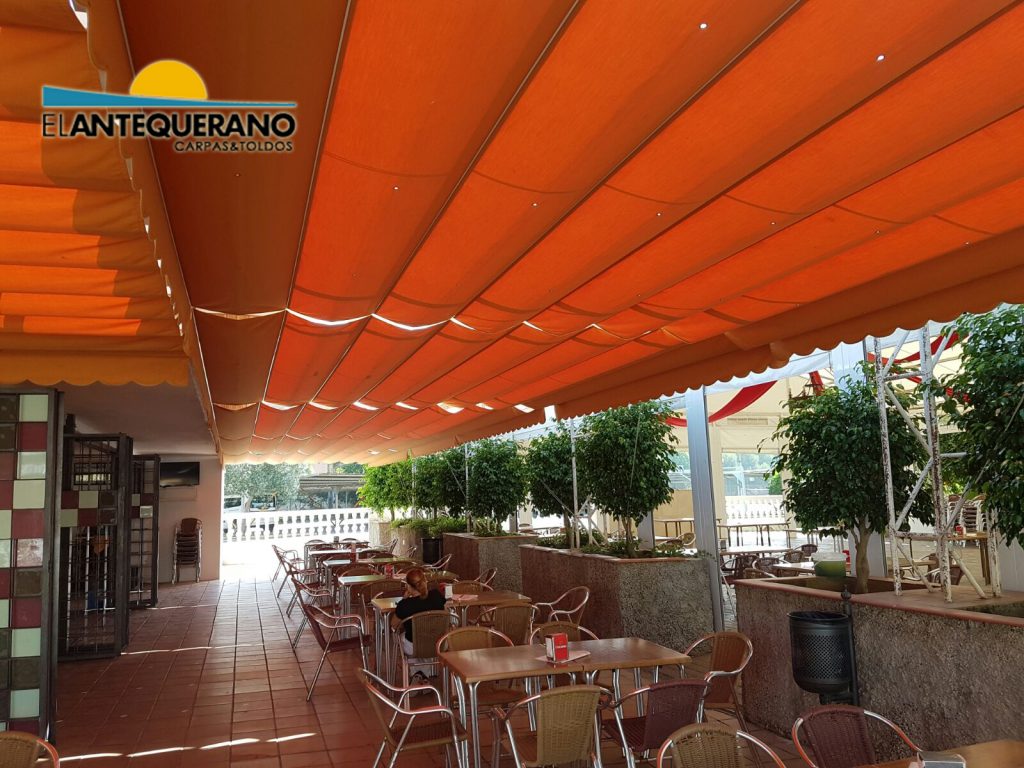 Toldos en verano en Sevilla
