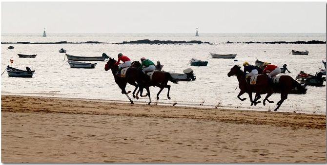 Carreras de Caballos. Más de un siglo de historia en Sanlúcar de Barrameda.